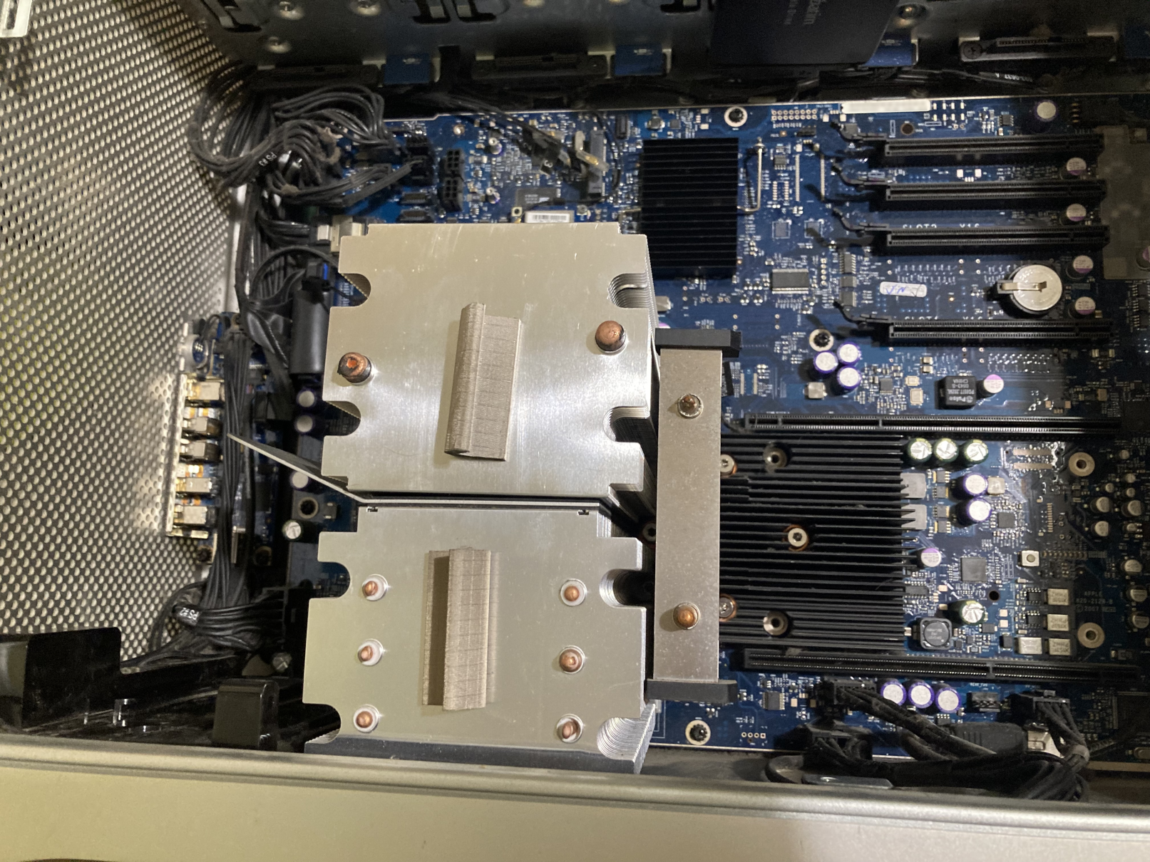 Logic board pic now showing the top processor and heatsink installed